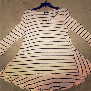 Long sleeve swing top